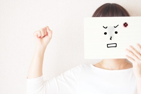 悪口を言われたら勝ちな5つの理由【陰口を言われる人になれ】