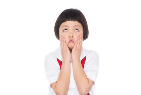 拗ねる人が見せる行動とは？めんどくさいやつ
