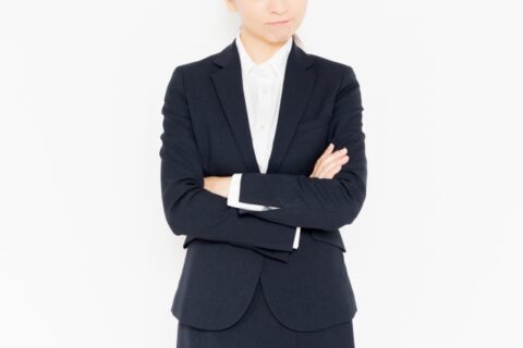 頭が悪いのにプライドが高い人の理由5選【みじめで話しが通じない】